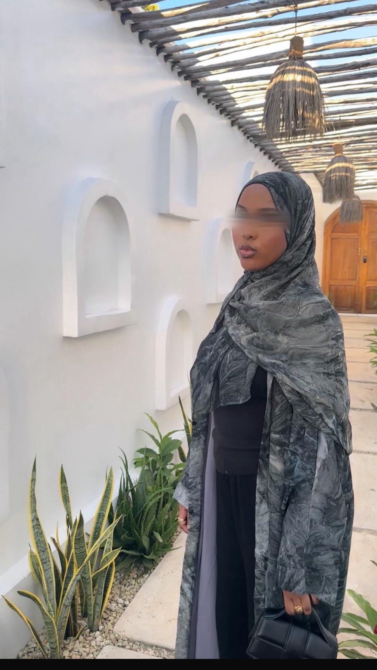 Dusky Marble Abaya